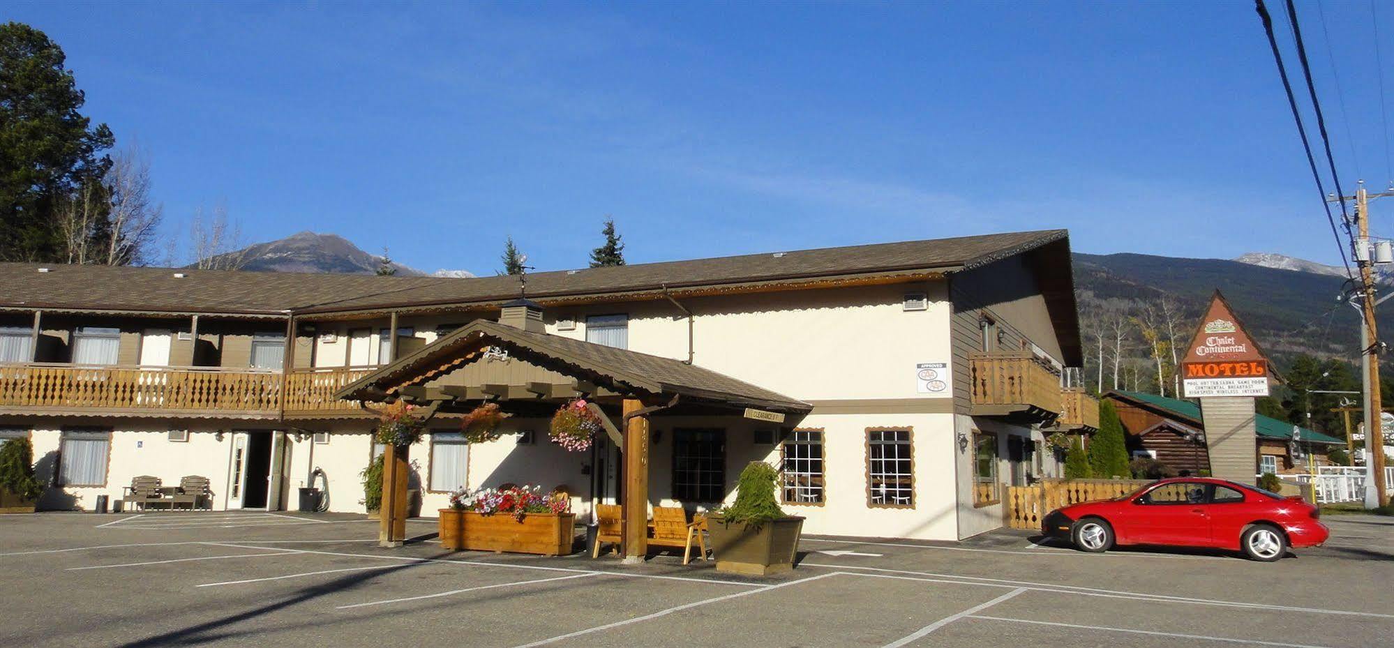 Chalet Continental Motel Вейлмаунт Екстер'єр фото
